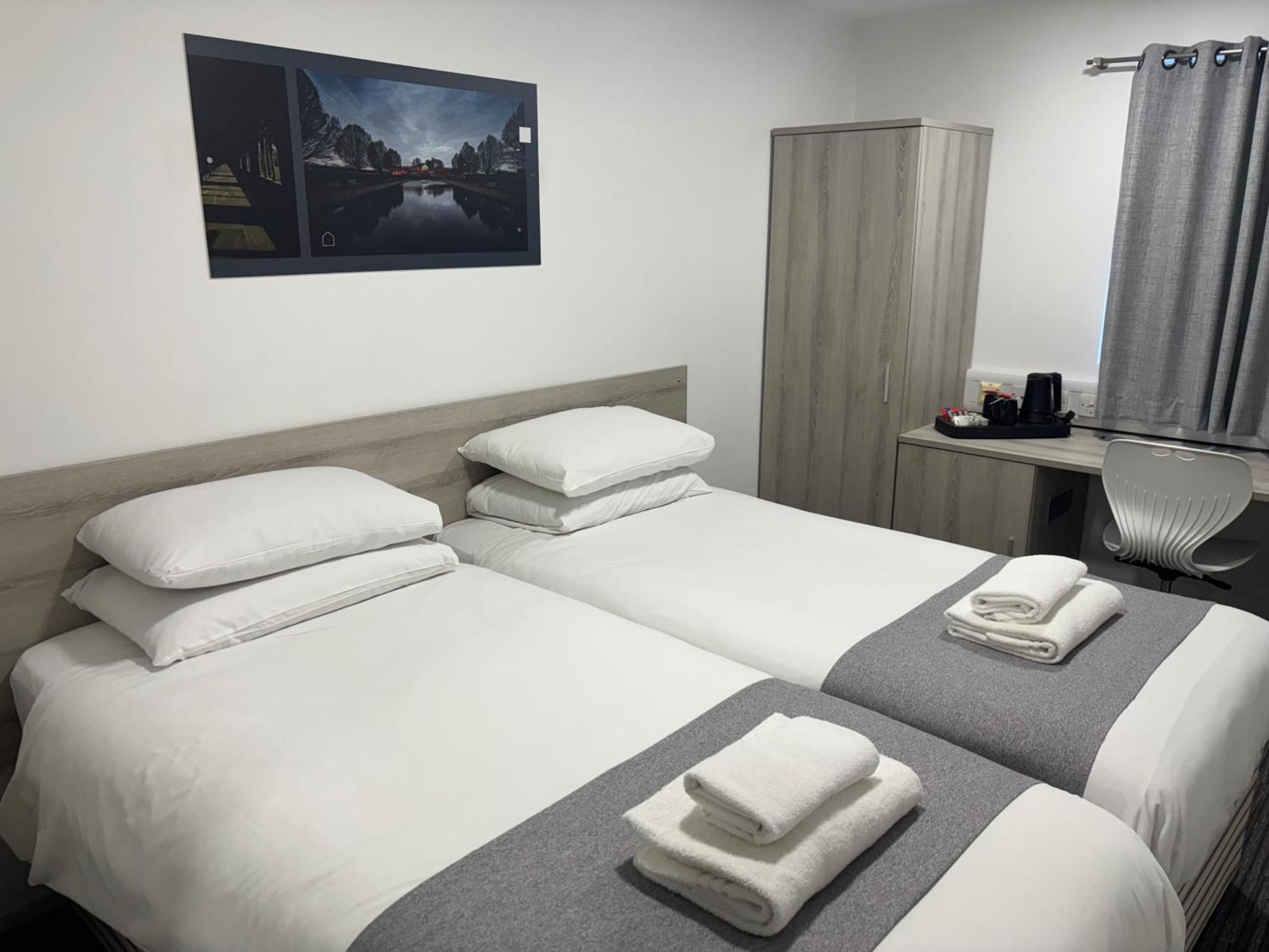Broadview Hotel Norwich Bagian luar foto