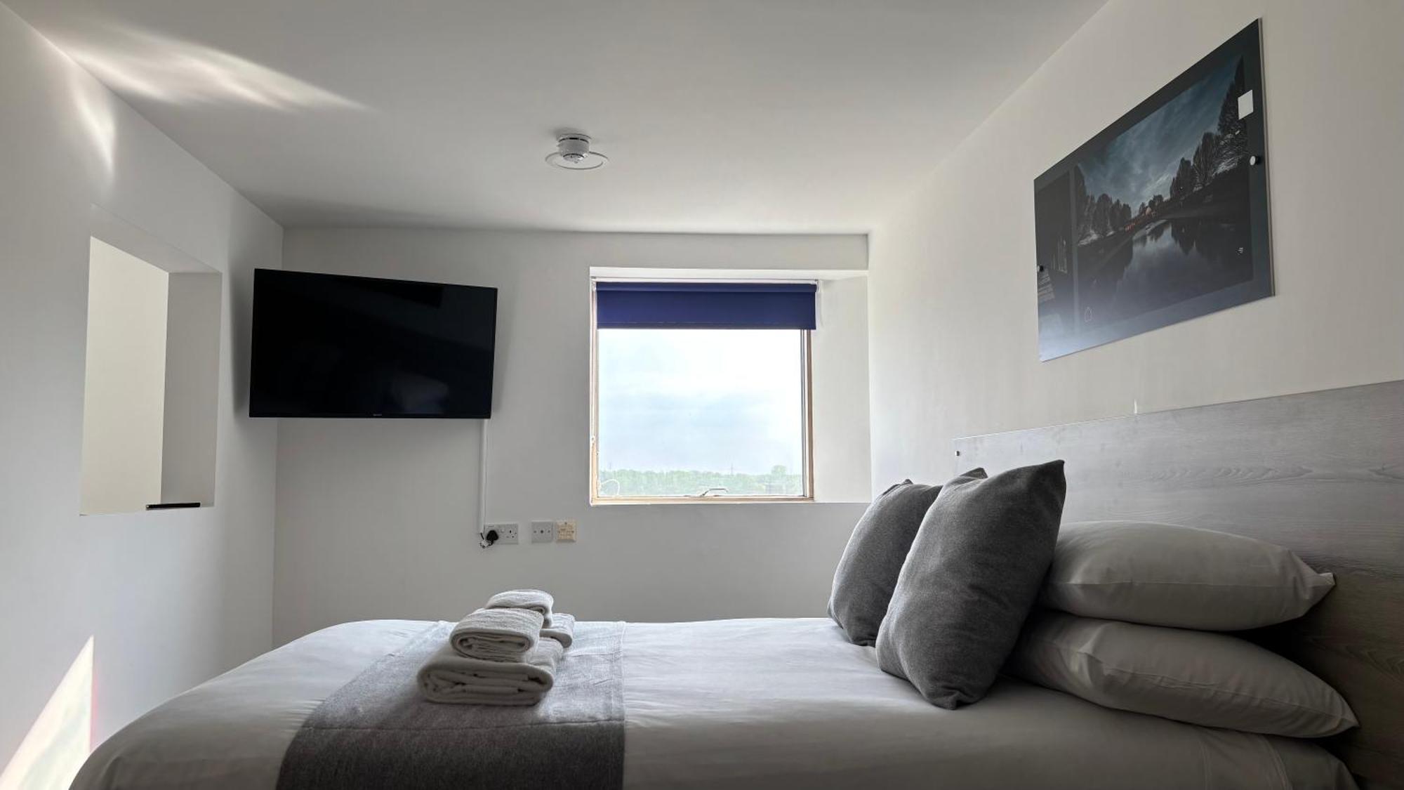 Broadview Hotel Norwich Bagian luar foto