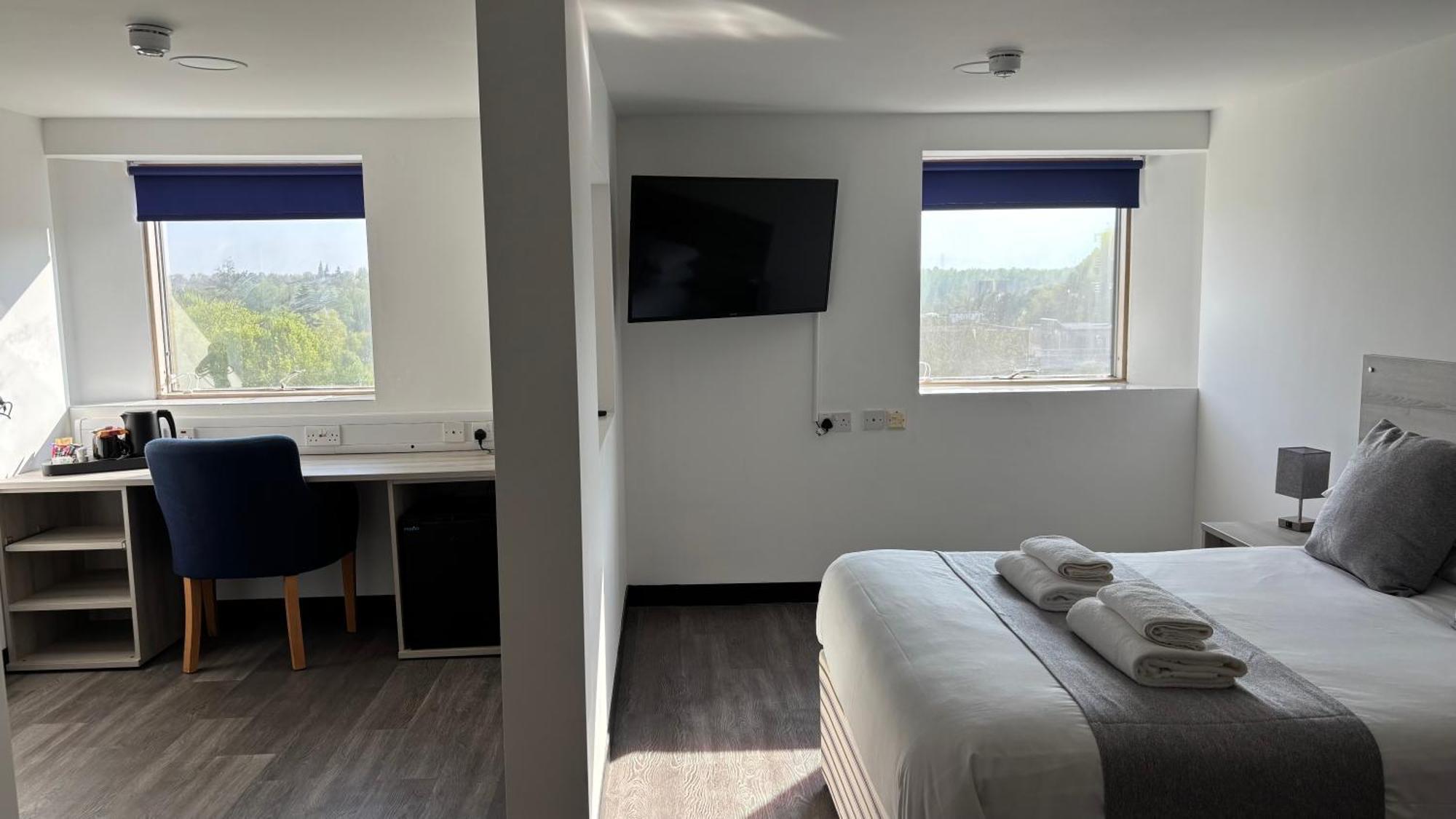 Broadview Hotel Norwich Bagian luar foto